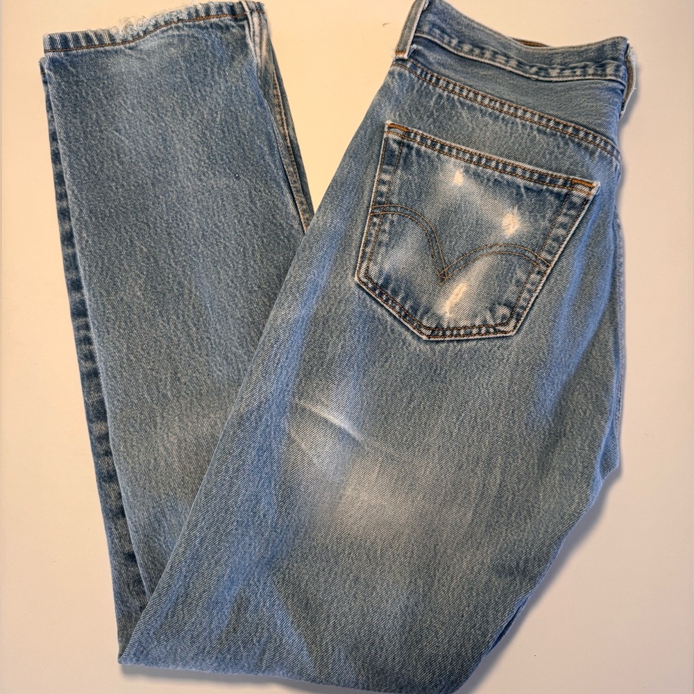 Vintage RARE Levi 501XX Jeans - Picture 7 of 7